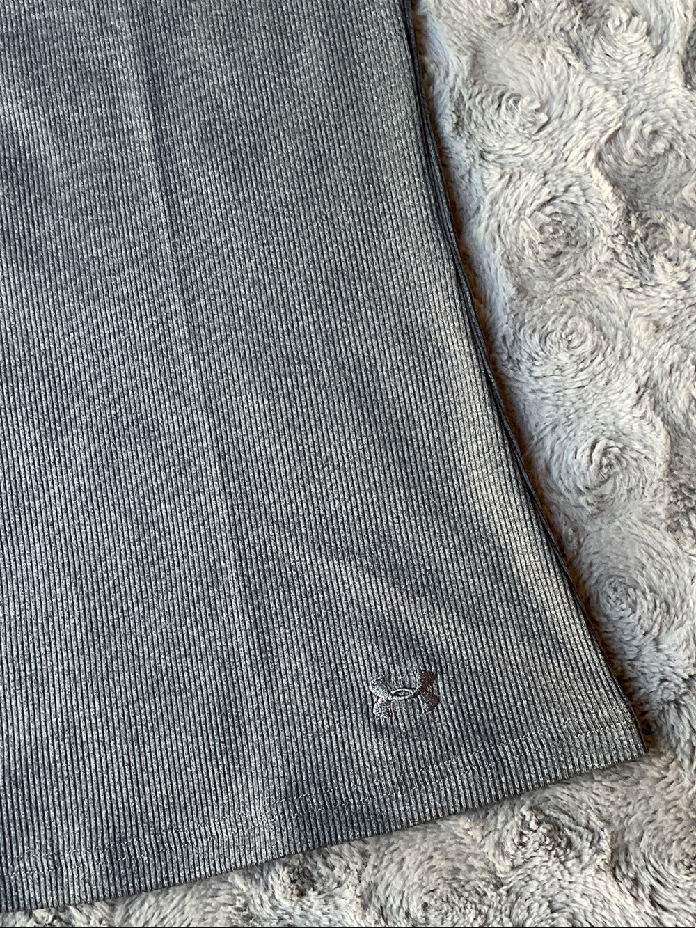 Gray Ribbed Racerback Tank Top - Picture 2 of 3